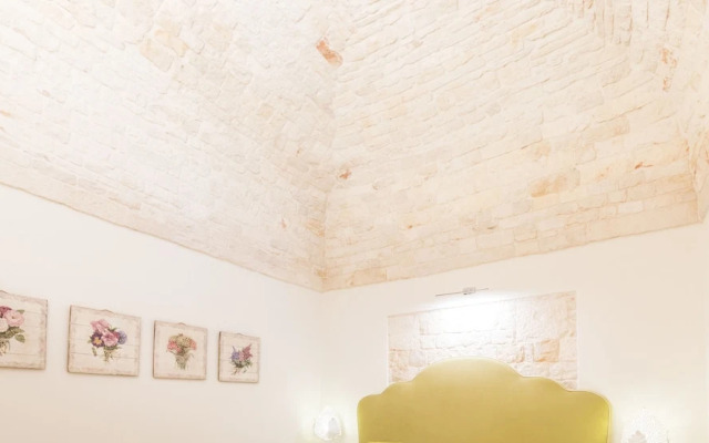 Dimore nel Tempo-Widespread Homes & Trulli
