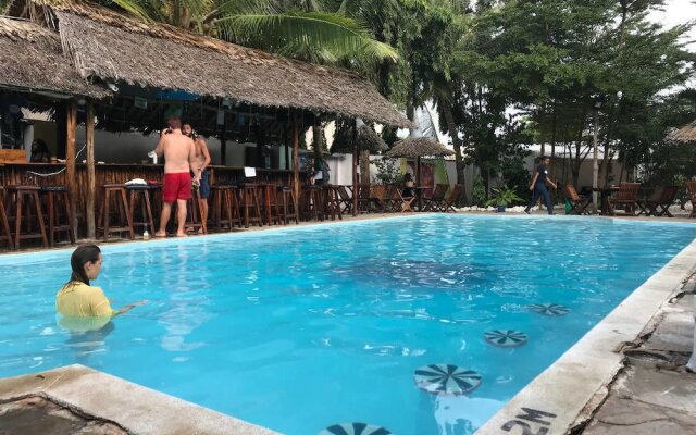 Tulia House - Hostel