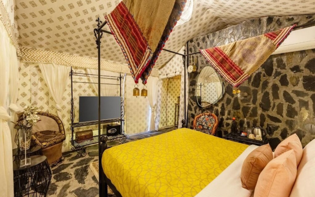 ELIVAAS Zephyr Luxury cottages
