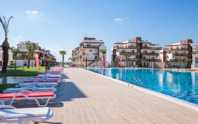 Wake up to stunning Sea Views every day in our 2 Bedroom Apartment