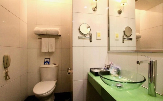 Jiaxing Leeden Hotel