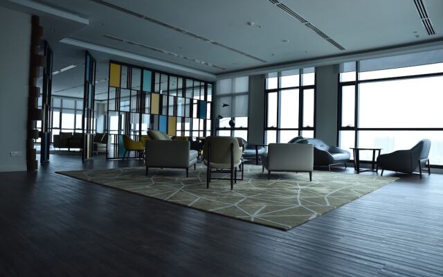 GT Home Tropicana Garden