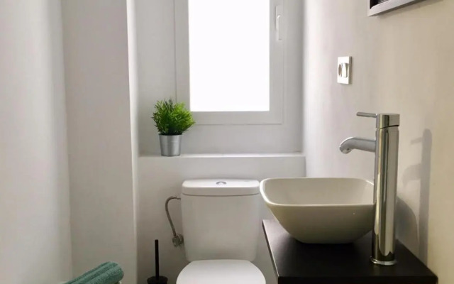 Piso nuevo con encanto centro Granada