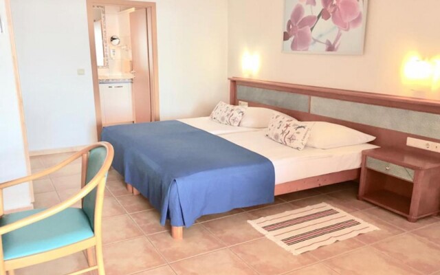 Suite Hotel Marina Playa