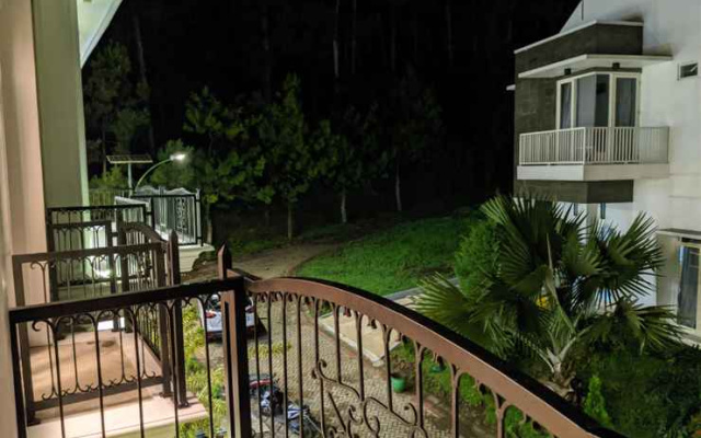 Full House at Villa Heinbill Pinus View