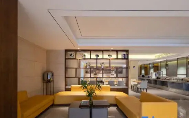 Internet Fishing E-sports Hotel (Nanchang Jingdong Avenue Wuyue Plaza)