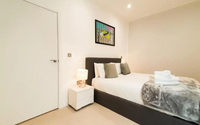 Heathrow Central Apartments By Mysquare
