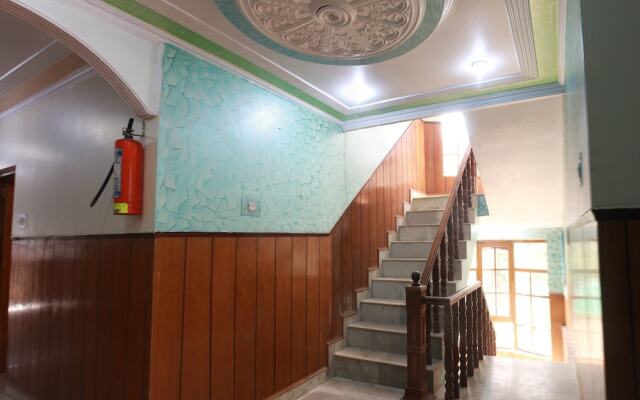 OYO 4629 Hotel Fontana