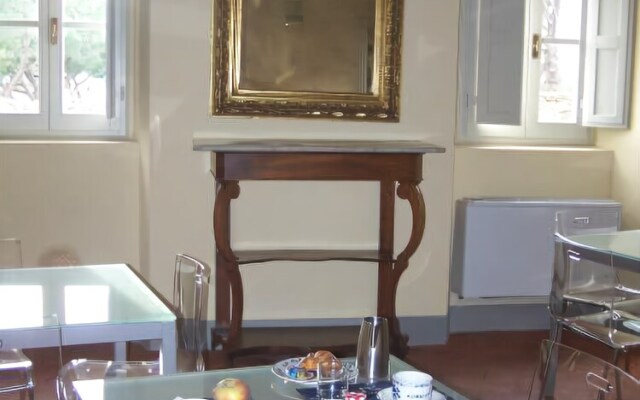 B&B Art