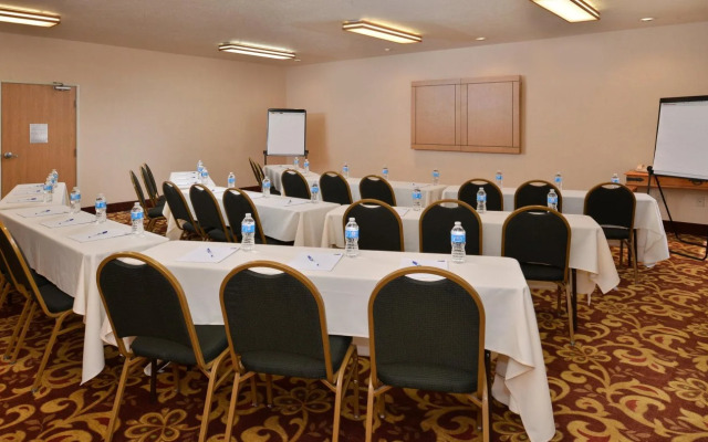 Holiday Inn Express Hotel & Suites Idaho Falls by IHG