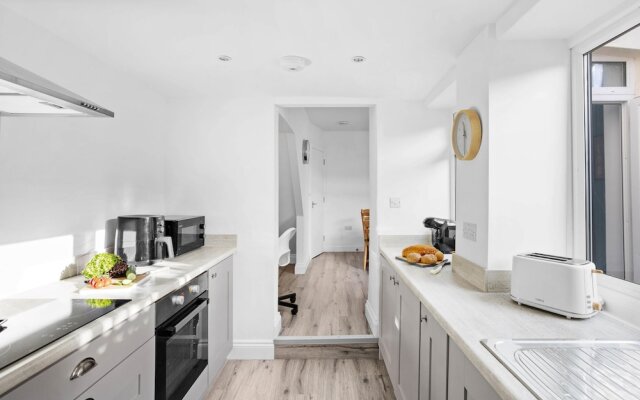 Gloster Town House Gorgeous Family Home Barnstaple