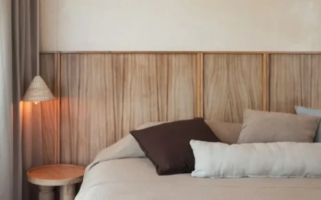2BR Penthouse with Rooftop & Pool B5