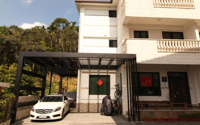 Zhen Guesthouse