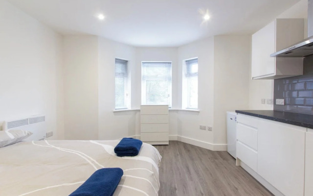 Bridge Road - Room 1b