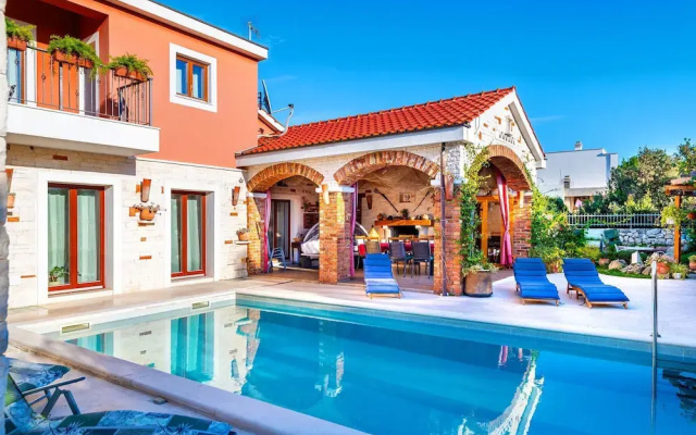 Villa Pamaroka