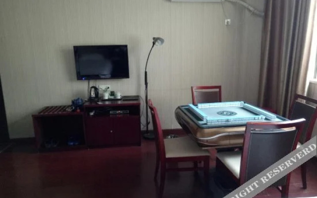Qianfeng Hotel