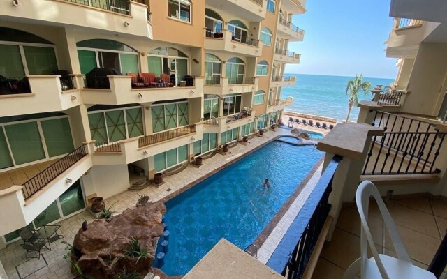 Condos Tiara