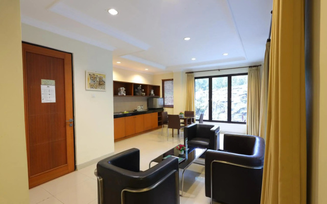 Taman Safari Lodge