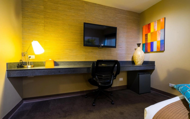 Vive Hotel Waikiki