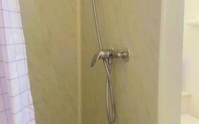 Entire Two Double Bedrooms Flat N4