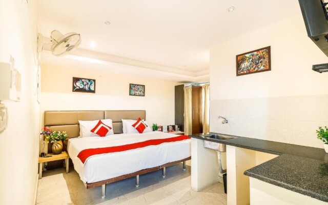 Smile Hotels by OYO Rooms