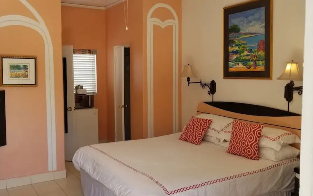 Towne Hotel