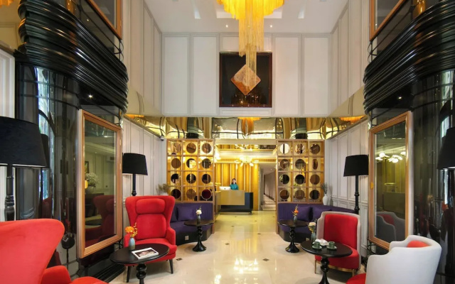 Le Premier Hotel & Rooftop Bar – Lobby – Hanoi