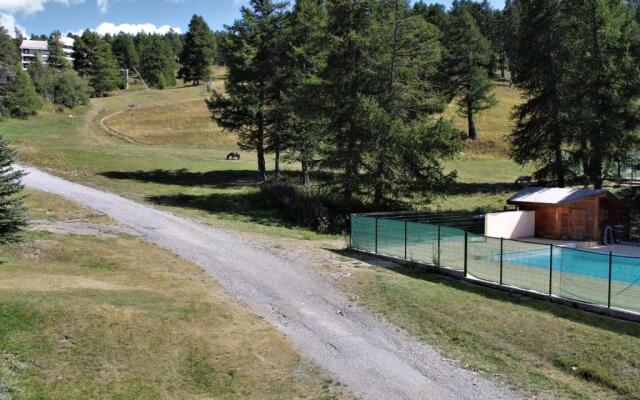 Appartement Risoul, 2 pièces, 6 personnes - FR-1-330-209