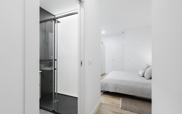 Atocha Apartment by FlatSweetHome