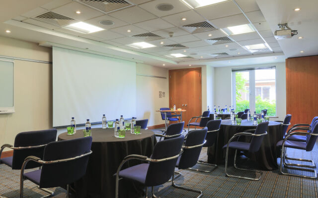 Holiday Inn Guildford by IHG