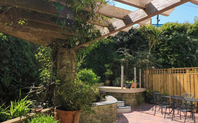 3 Bonaventure Close