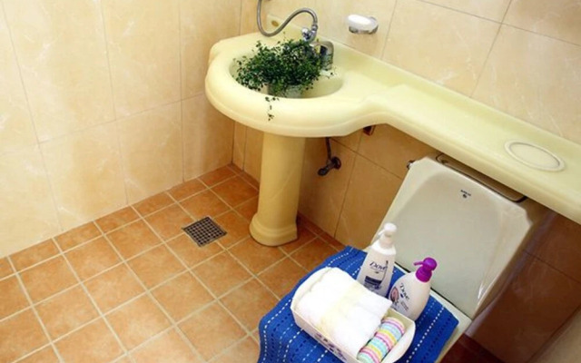 Anmyoendo Gomseom Simile Pension