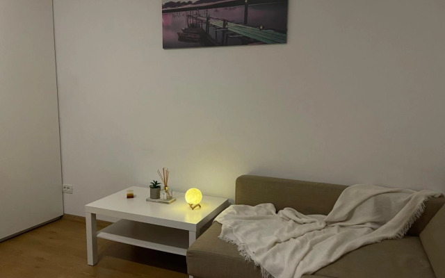 Gold Luxury Apartment Close to Presidential Palace