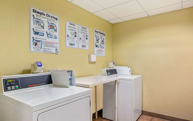 La Quinta Inn & Suites Miami Cutler Ridge