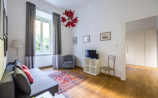 Parkside Flat Close Mergellina and Chiaia