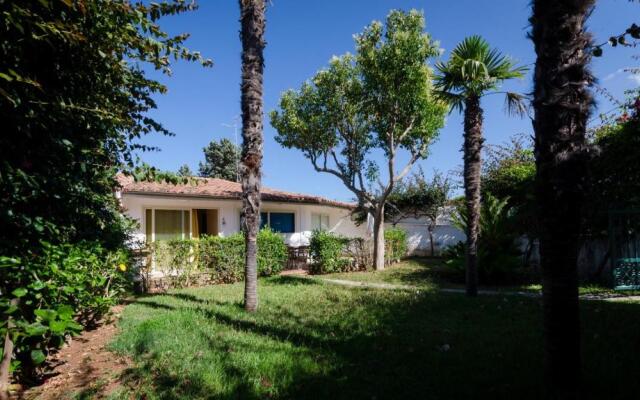 Bungalow Coccinella