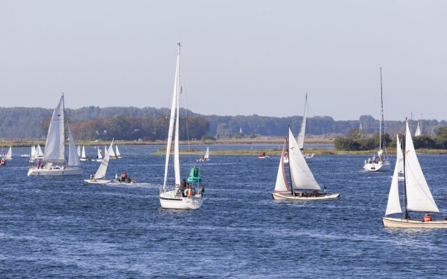 Modern Villa nr Lake Veere