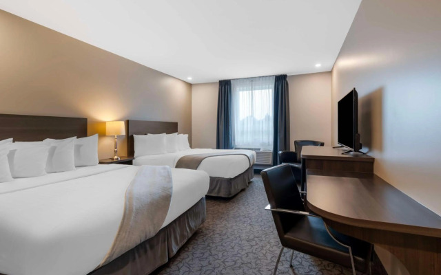 Villa Inn & Suites, SureStay Collection by Best Western