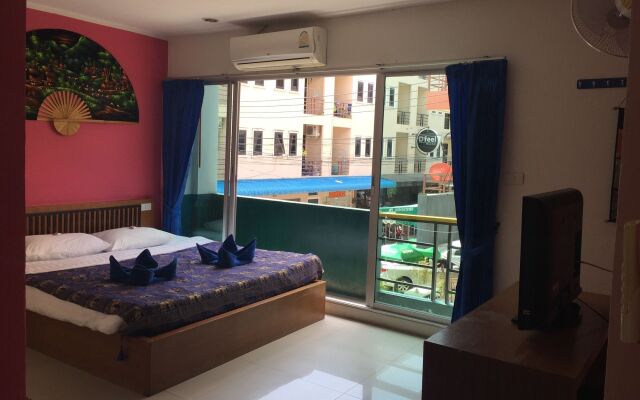 Dreams Guesthouse & Hostel Patong