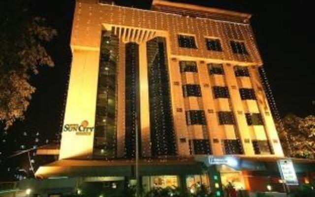 Hotel Suncity Residency