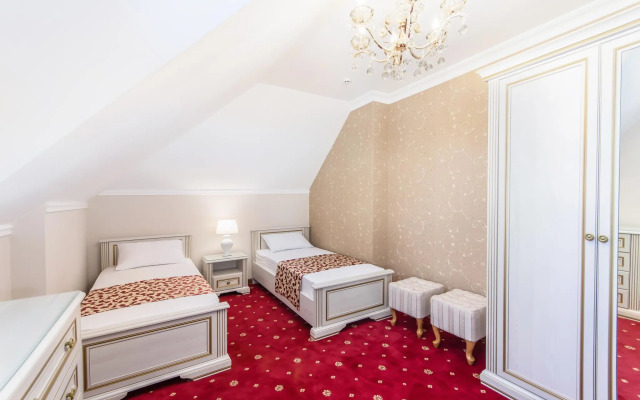 Отель Парк Лэйн