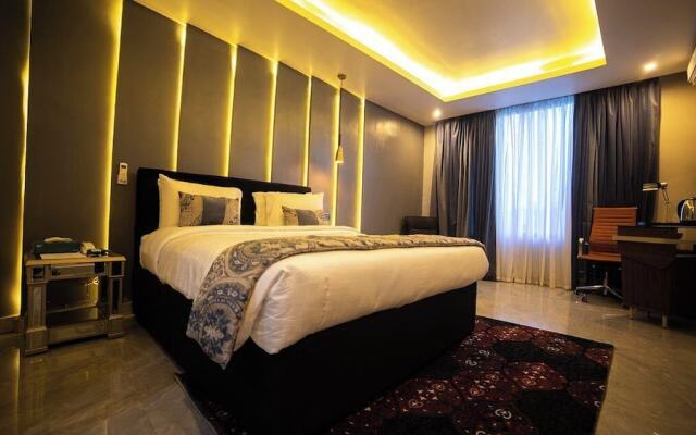 Ted-G Hotel