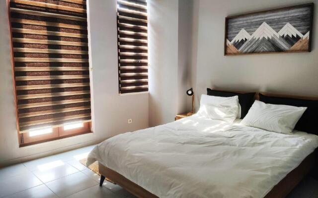 Japan Muji Style(Cozy Suite with Balcony)Taksim R7