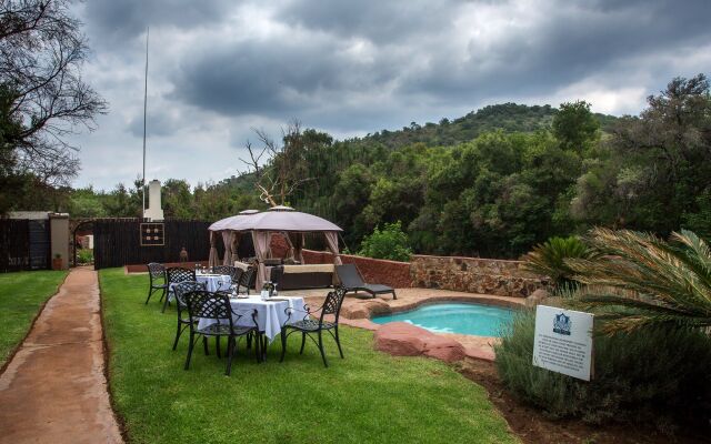 Thanda Manzi Country Hotel