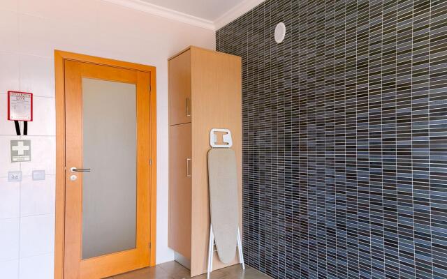 A05 - Luxury 1 Bed Fully Equipped with Pool