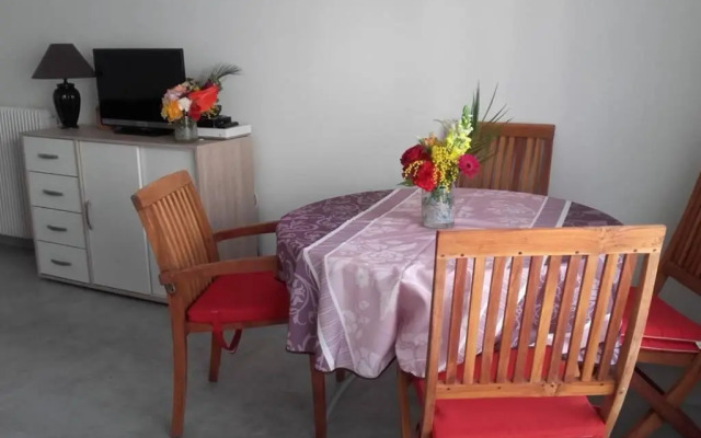 Port Vauban appartement F3 refait à neuf