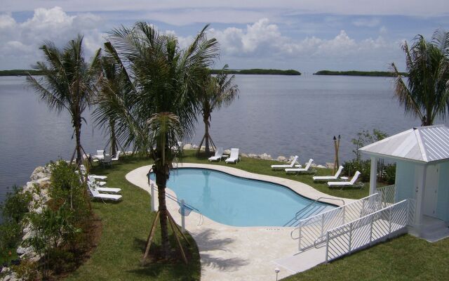 Islander Bayside Villas and Boatslips