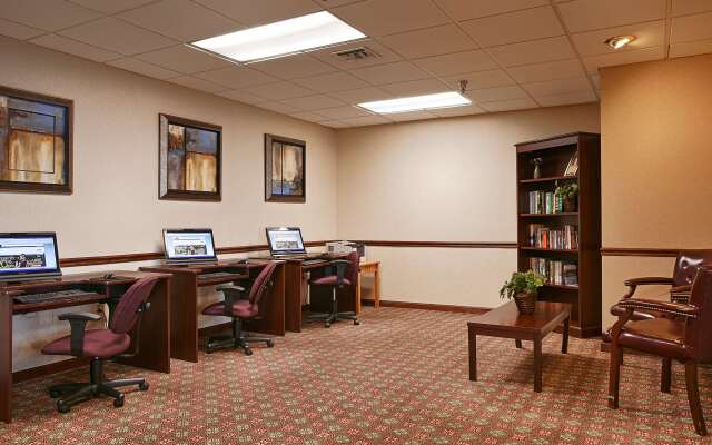 Best Western Plus Hotel & Conference Center