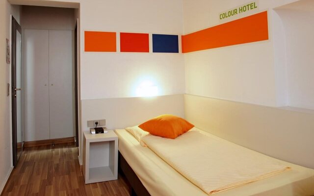 Colour Hotel