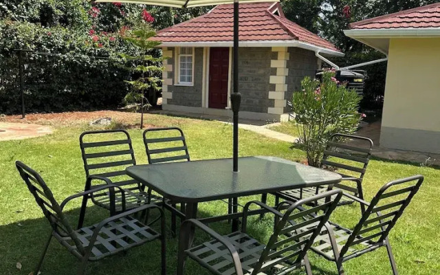 Lux Suites Greenpark Getaway Bungalows